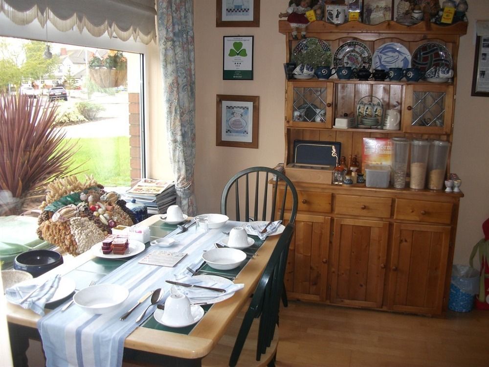 Aaron Vale B&B Drogheda Eksteriør billede